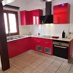 Baroli Amplia Piscina Privada Climatizada